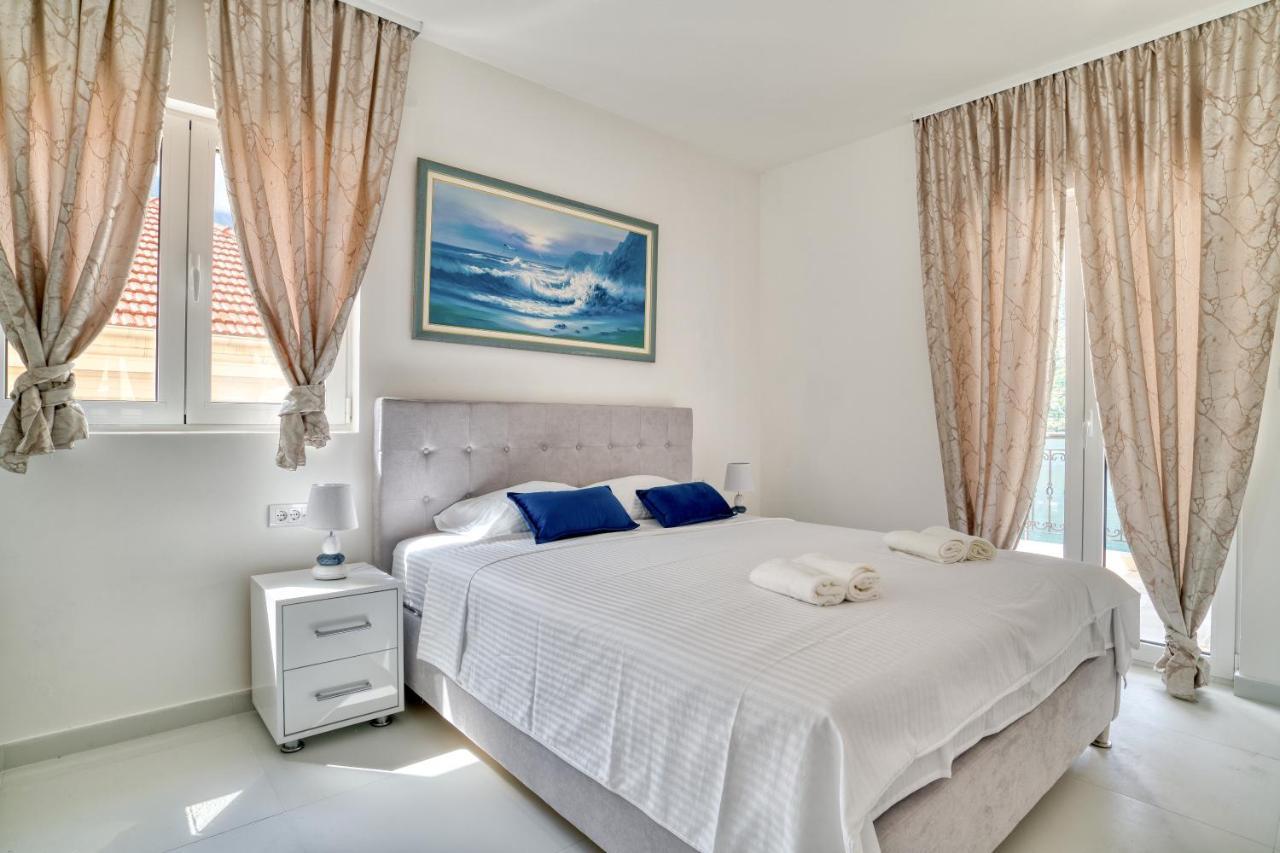 The Golden Luxury Apartments コトル エクステリア 写真
